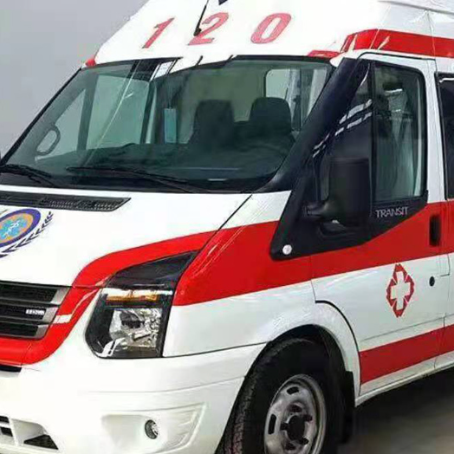 芙蓉非急救护送病人转院租赁救护车的优缺点对比